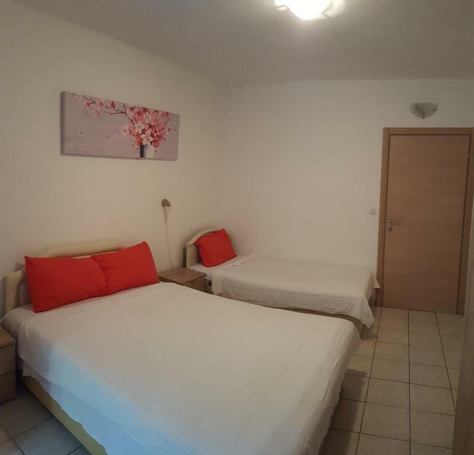 Apartmani Bonik Budva Habitación foto